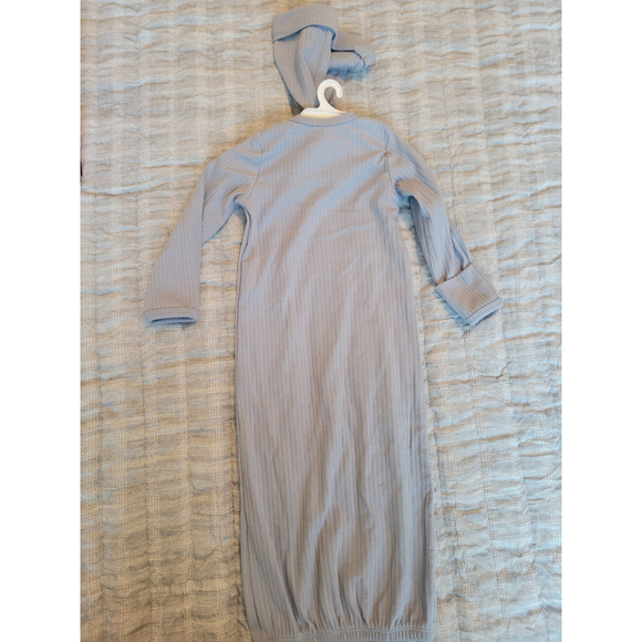 Baby Carter's Gown Hat Size 3M Blue NWT - Picture 3 of 3